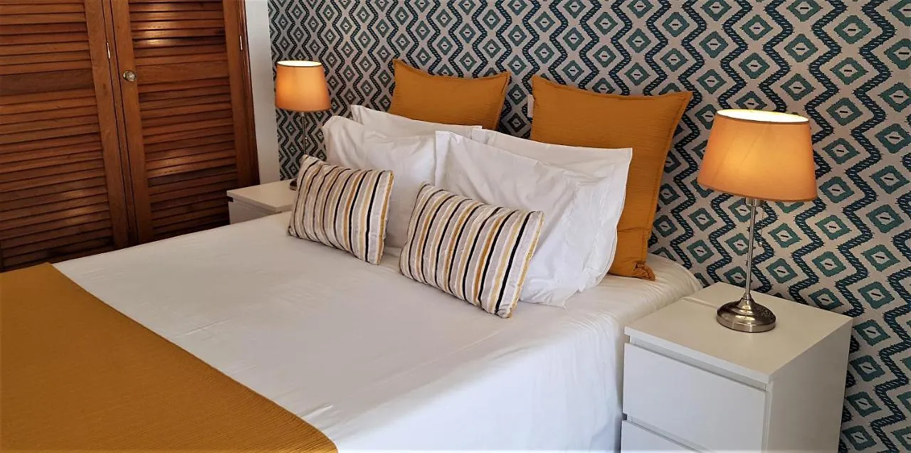 Bed and Breakfast Quinta Nova Vale Del Rey Карвоейру Отель типа 
