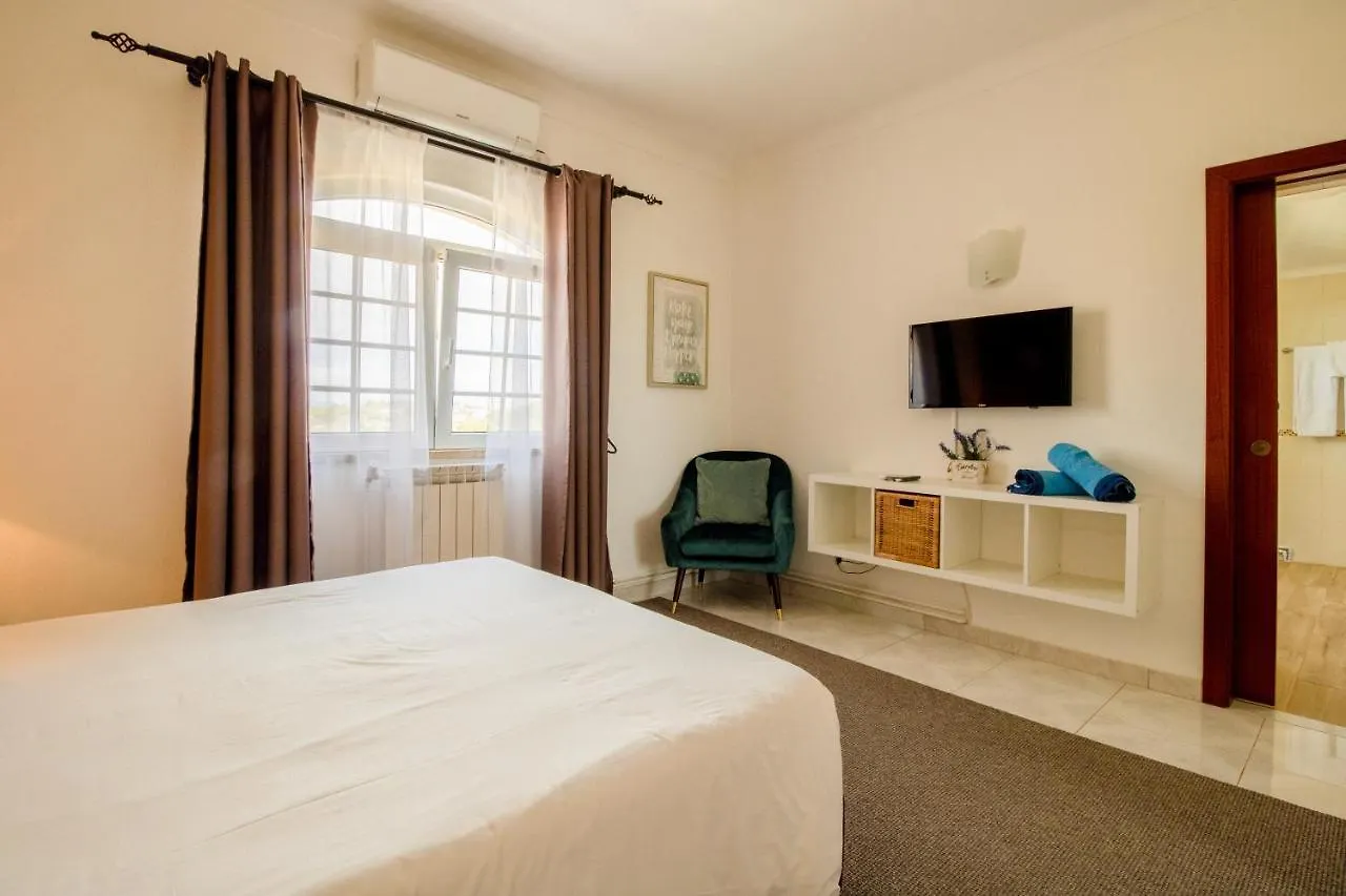 Bed and Breakfast Quinta Nova Vale Del Rey Карвоейру