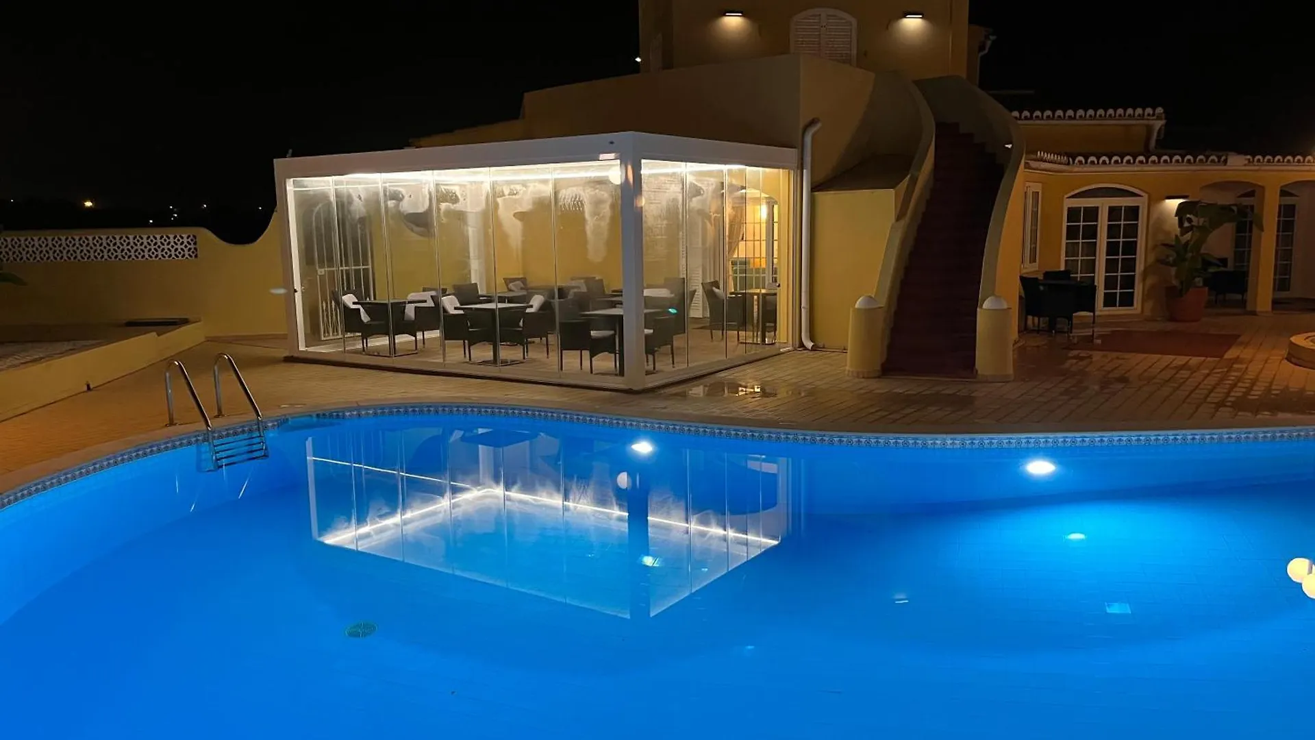 Bed and Breakfast Quinta Nova Vale Del Rey Карвоейру 0*,