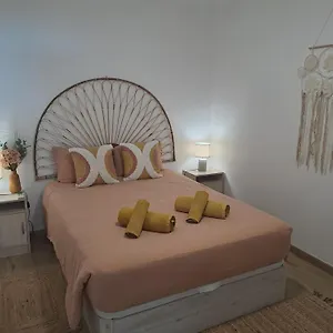 https://madeira-holiday-flats.madeira-islandshotels.com